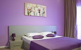 Phoenicia Apartments Splai