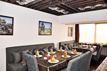 בוקרשט Phoenicia Apartments Splai מראה חיצוני תמונה
